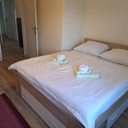 Presernova 46 *